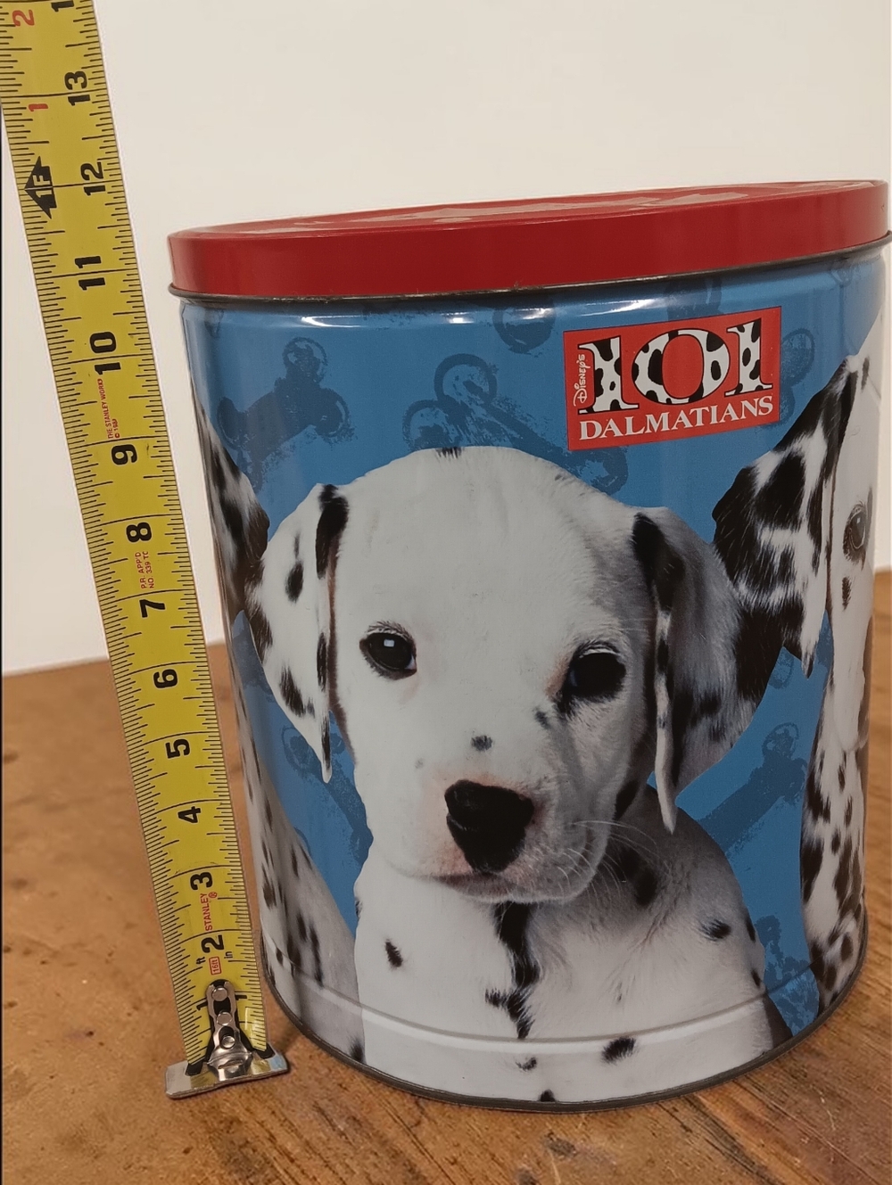 Vintage Golden Harvest Disneys 101 Dalmations Blue & Red Popcorn Tin